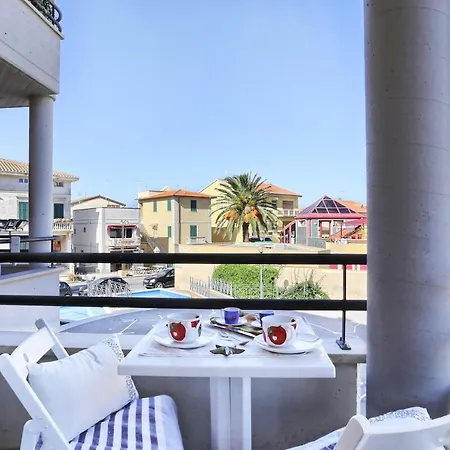 Maestrale Comodo Al Mare E Al Centro Con Piscina E Posto Auto San Vincenzo